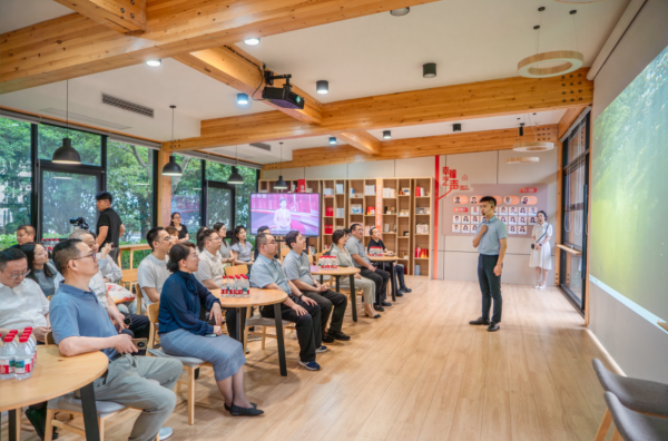 股票交易配资 长三角一体化发展理论研学传播与协同创新实践交流活动举行